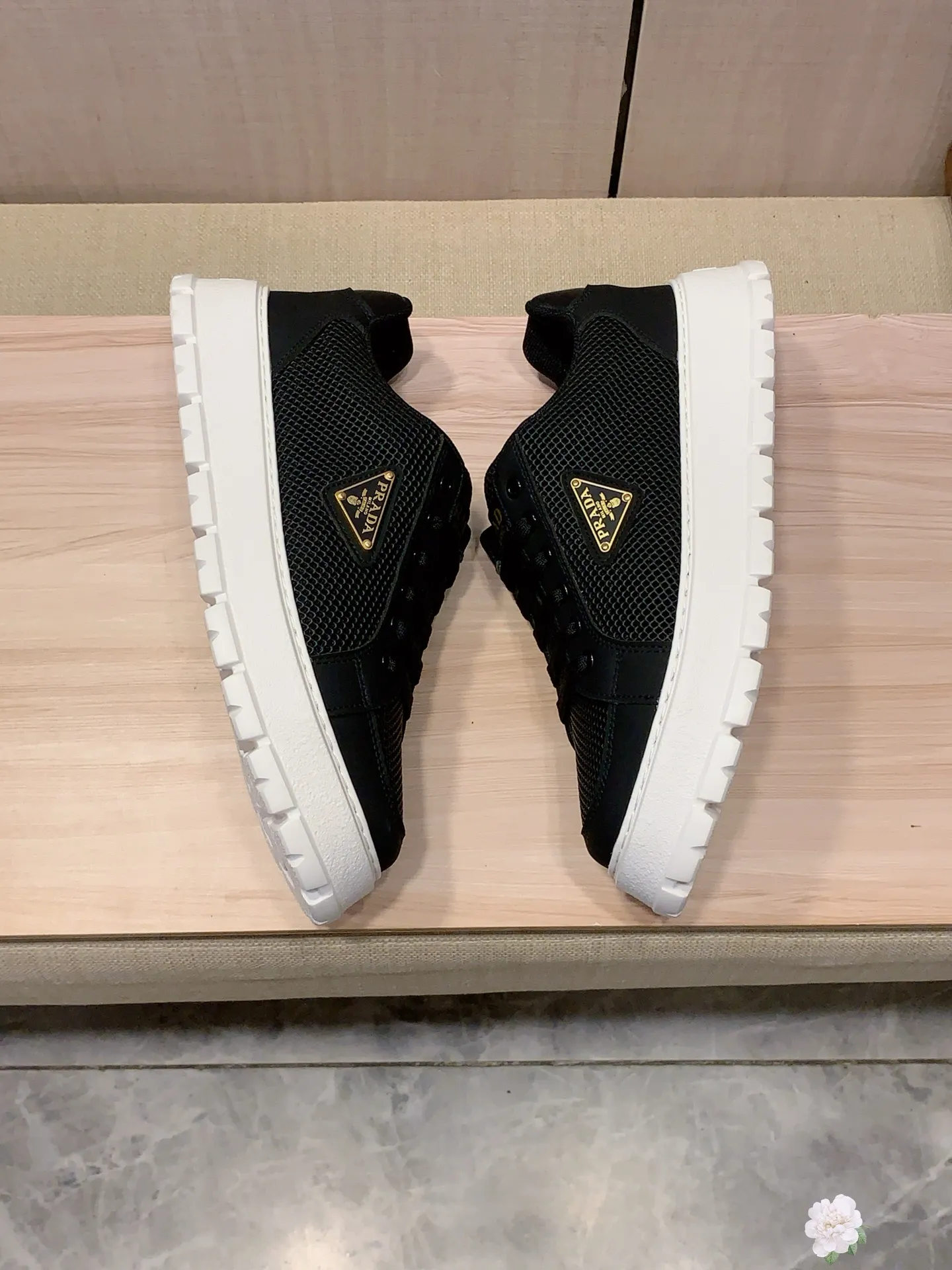 Men's Men's Shoes💰442💰💰🎩🎩[Lightning][Lightning] "PRADA*" The latest and most popular casual shoes, top brand [seduce] luxury ~ purchasing agency, top quality ~. [Strong] The upper is made of imported breathable and polished cowhide material ➕ Breathable sheepskin feet (•) with fine workmanship. Original stylish and stylish soft rubber wear-resistant and non-slip outsole, light and comfortable on the feet, the real thing looks better when photographed, 305: code: 38-44, 3️⃣ colors selected